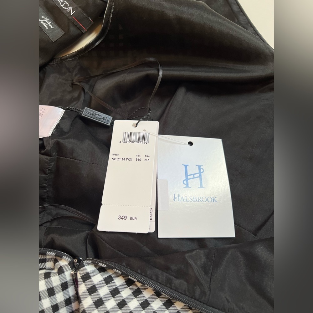 NWT Marc Cain shift dress. Size 5 in Marc Cain (L) - Picture 10 of 16